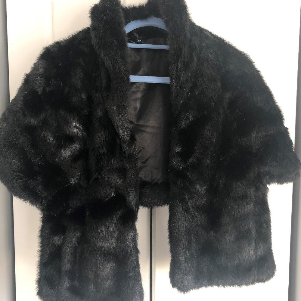 Bebe Black Faux Fur Wrap